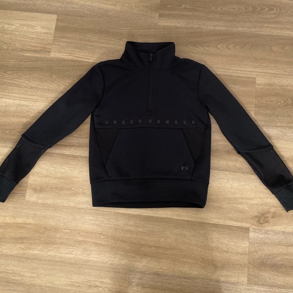 Under Armour 1/4 zip sweater with mesh details - size XS - Picture 3 of 5
